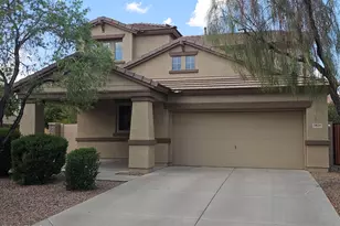 3828 S Vineyard Ave, Gilbert, AZ 85297 - Photo 2