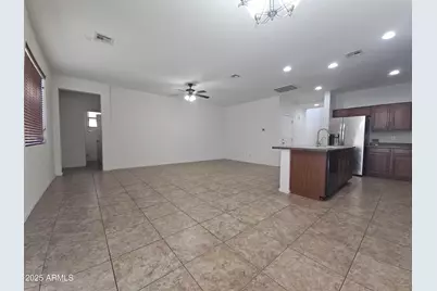 3828 S Vineyard Avenue, Gilbert, AZ 85297 - Photo 4