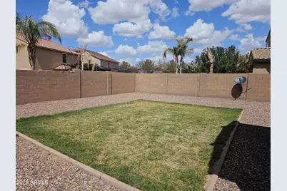 3828 S Vineyard Avenue, Gilbert, AZ 85297 - Photo 18
