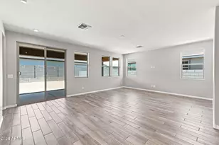 5902 N 194th Dr, Litchfield Park, AZ 85340 - Photo 14