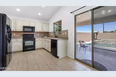 34805 N Open Range Drive, San Tan Valley, AZ 85144 - Photo 6