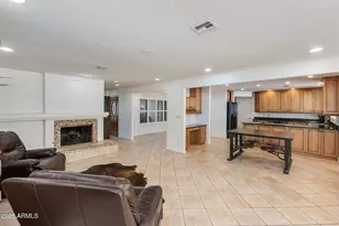 2236 E Cactus Wren Dr, Phoenix, AZ 85020 - Photo 4