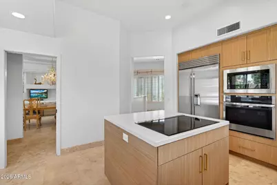 5624 W Misty Willow Lane, Glendale, AZ 85310 - Photo 12