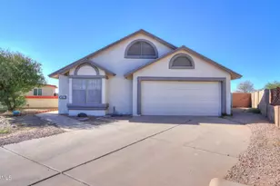 1862 N Center Ave, Casa Grande, AZ 85122 - Photo 2