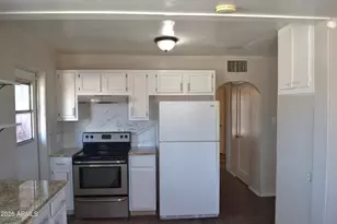 711 E 4th St, Casa Grande, AZ 85122 - Photo 12
