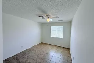 1614 N 72nd Ln, Phoenix, AZ 85035 - Photo 14