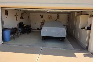 8241 W Cypress Point Cir, Arizona City, AZ 85123 - Photo 12