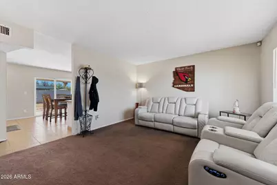 540 E Garnet Avenue, Mesa, AZ 85204 - Photo 4