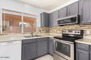 819 W Kyle Ct, Gilbert, AZ 85233 - Photo 18