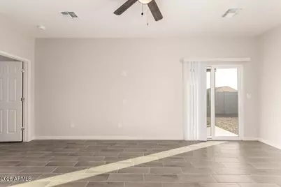 10366 W Bradshaw Drive, Arizona City, AZ 85123 - Photo 8