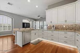 729 N Ocotillo Ln, Gilbert, AZ 85233 - Photo 18