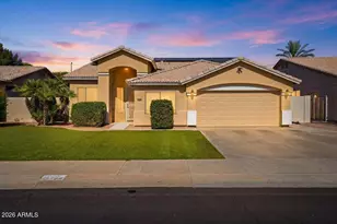 729 N Ocotillo Ln, Gilbert, AZ 85233 - Photo 1