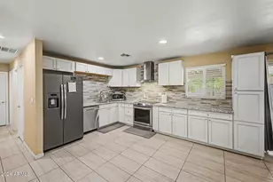 515 E Vista Del Cerro Dr, Tempe, AZ 85281 - Photo 14