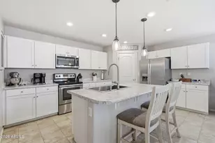 6919 E Peralta Cir, Mesa, AZ 85212 - Photo 2