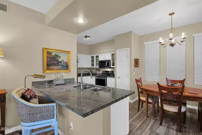 15221 N Clubgate Drive #1021, Scottsdale, AZ 85254 - Photo 10
