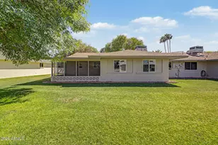 10206 W Forrester Dr, Sun City, AZ 85351 - Photo 34