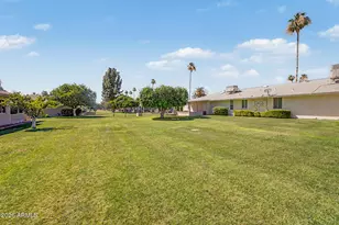 10206 W Forrester Dr, Sun City, AZ 85351 - Photo 36