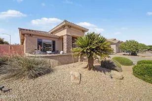 2438 W Cavedale Dr, Phoenix, AZ 85085 - Photo 2
