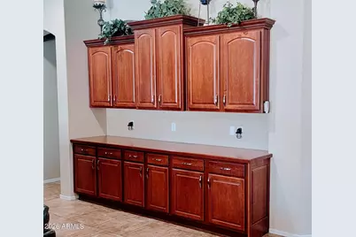 2438 W Cavedale Drive, Phoenix, AZ 85085 - Photo 10