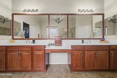 2438 W Cavedale Drive, Phoenix, AZ 85085 - Photo 18