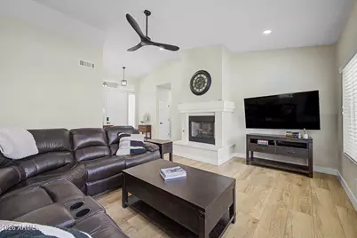 215 N Starboard Drive, Gilbert, AZ 85234 - Photo 6