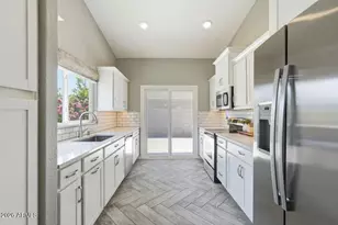 4007 W Rose Garden Ln, Glendale, AZ 85308 - Photo 10