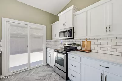 4007 W Rose Garden Lane, Glendale, AZ 85308 - Photo 12