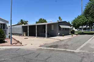 16624 N 2nd Dr, Phoenix, AZ 85023 - Photo 1