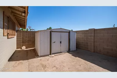 1951 E Marguerite Avenue, Phoenix, AZ 85040 - Photo 20