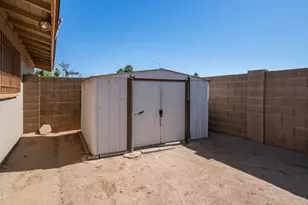 1951 E Marguerite Ave, Phoenix, AZ 85040 - Photo 20