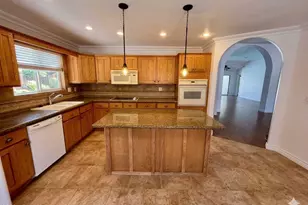 1314 E Mineral Rd, Gilbert, AZ 85234 - Photo 4