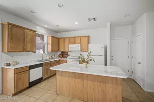 9 N 88th Dr, Tolleson, AZ 85353 - Photo 10