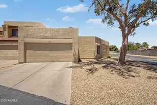4122 W Calavar Rd, Phoenix, AZ 85053 - Photo 1