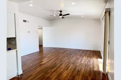 3421 N 39th Avenue, Phoenix, AZ 85019 - Photo 10