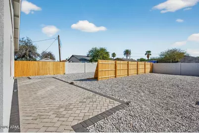 739 S Central Avenue #2, Avondale, AZ 85323 - Photo 28