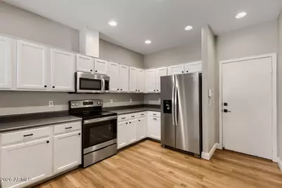 1225 N 36th Street #1115, Phoenix, AZ 85008 - Photo 4