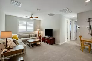2948 E Tina Dr, Phoenix, AZ 85050 - Photo 24
