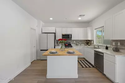 10731 W Yearling Road, Peoria, AZ 85383 - Photo 8