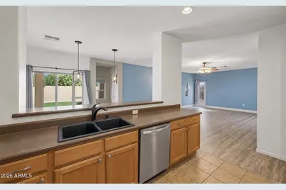 14912 N 138th Lane, Surprise, AZ 85379 - Photo 16