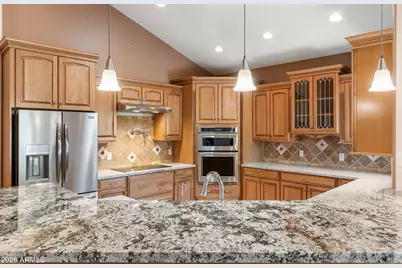 17269 N Coyote Lakes Parkway, Surprise, AZ 85378 - Photo 36