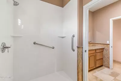 17269 N Coyote Lakes Parkway, Surprise, AZ 85378 - Photo 28