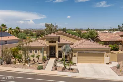 17269 N Coyote Lakes Parkway, Surprise, AZ 85378 - Photo 2