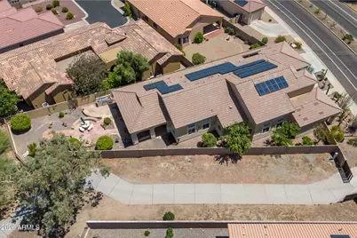 17269 N Coyote Lakes Parkway, Surprise, AZ 85378 - Photo 64