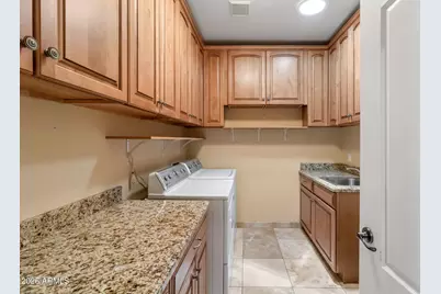 17269 N Coyote Lakes Parkway, Surprise, AZ 85378 - Photo 28