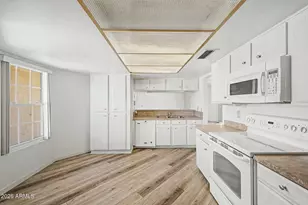 4649 E Cheyenne Dr, Phoenix, AZ 85044 - Photo 14