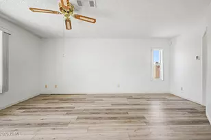 4649 E Cheyenne Dr, Phoenix, AZ 85044 - Photo 18