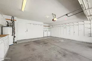 4649 E Cheyenne Dr, Phoenix, AZ 85044 - Photo 34