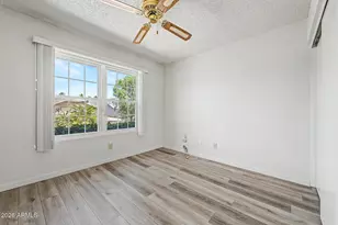 4649 E Cheyenne Dr, Phoenix, AZ 85044 - Photo 26