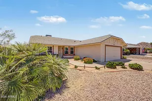 4649 E Cheyenne Dr, Phoenix, AZ 85044 - Photo 2