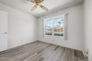 4649 E Cheyenne Dr, Phoenix, AZ 85044 - Photo 28
